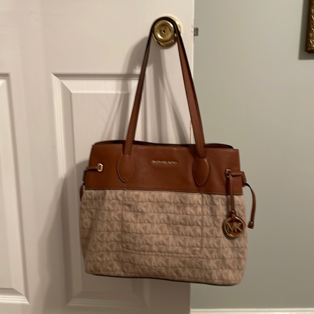 MICHAEL KORS Signature Large Marina Tote